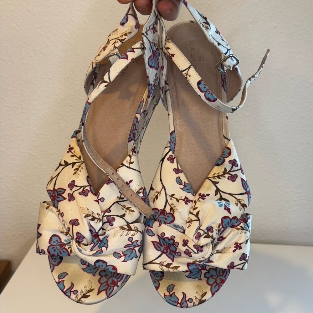 Caslon floral silk tie wedges